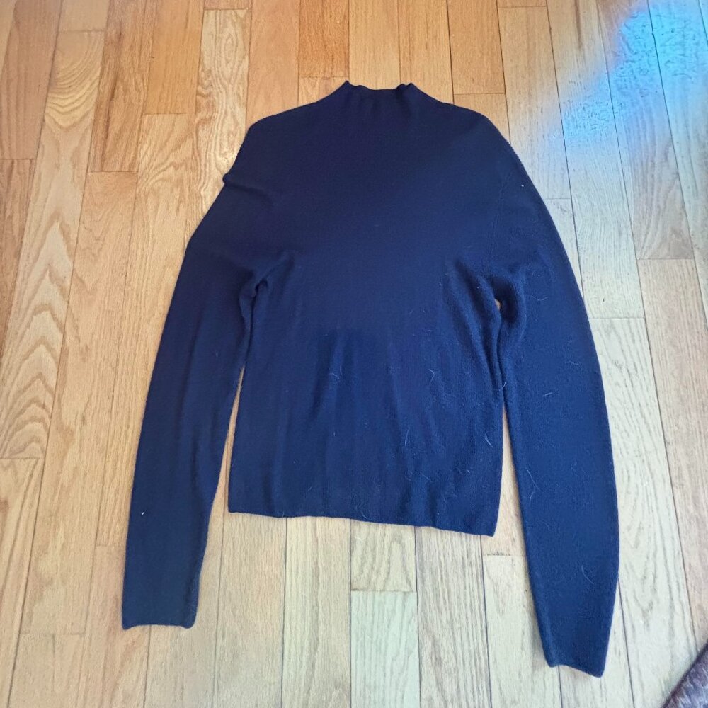 Quince Navy  Featherweight Cashmere Mock Neck Sweater L worn once